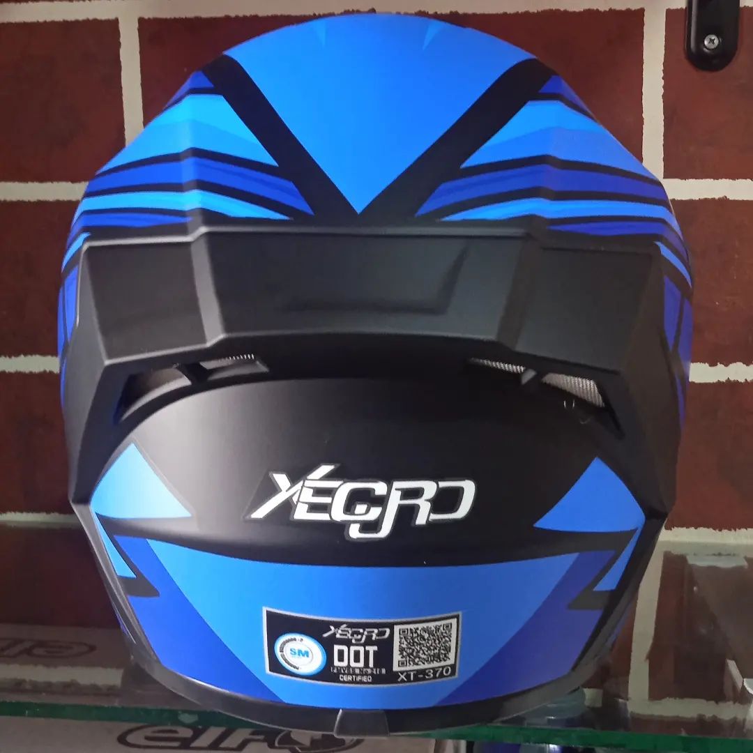 Casco Integral Xecuro 370 vista trasera