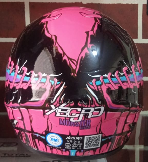 Casco Integral Xecuro 910 vista trasera
